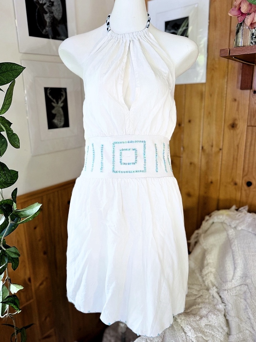 Ocean Mind White Beaded Halter Mini Dress - Size Large - GUC - Flaw in Photo